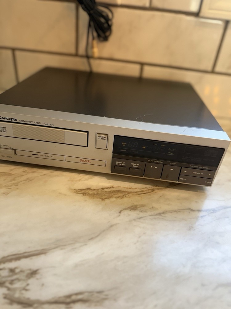 Video Concepts Model No CD 505 Compact Disc “Fast Shipping”