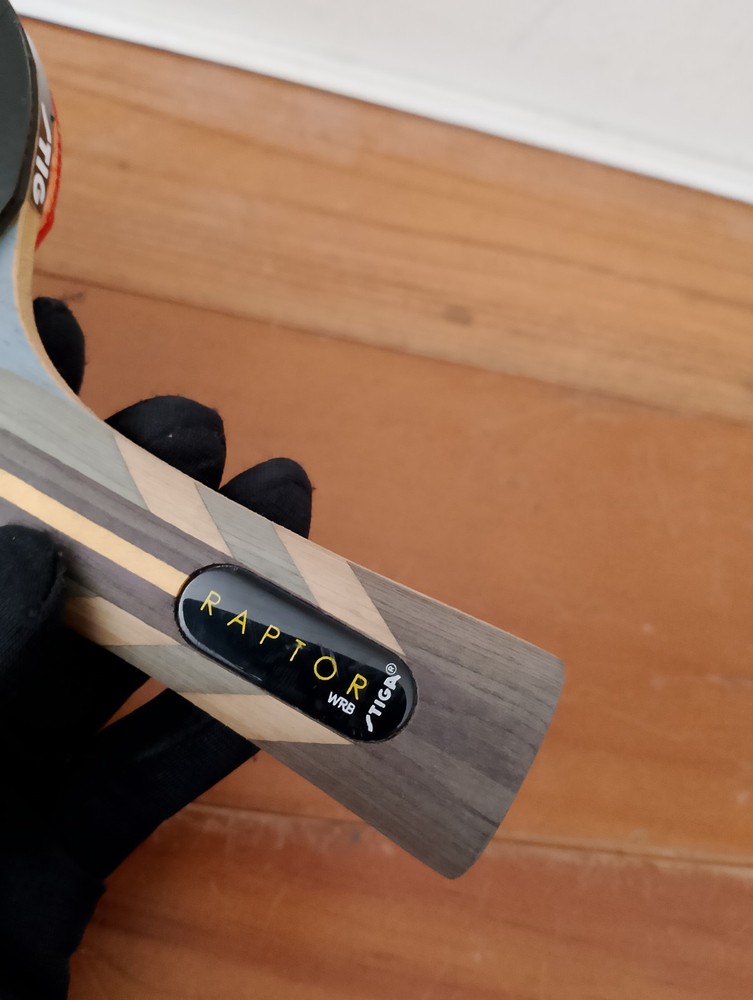 Stiga Raptor Performance, 7-ply extra light blade Ping Pong Paddle