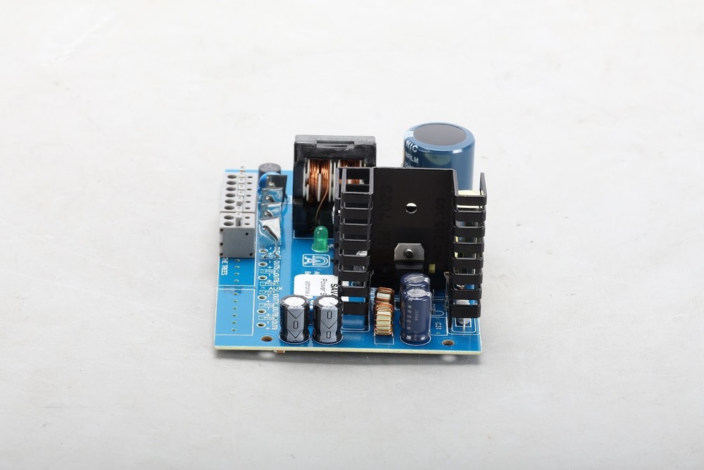 Altronix Sav4D Power Supply - Missing Power Input Connector