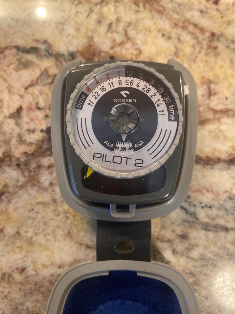 Gossen Pilot 2 Light Meter w/ Hardshell Case-Germany