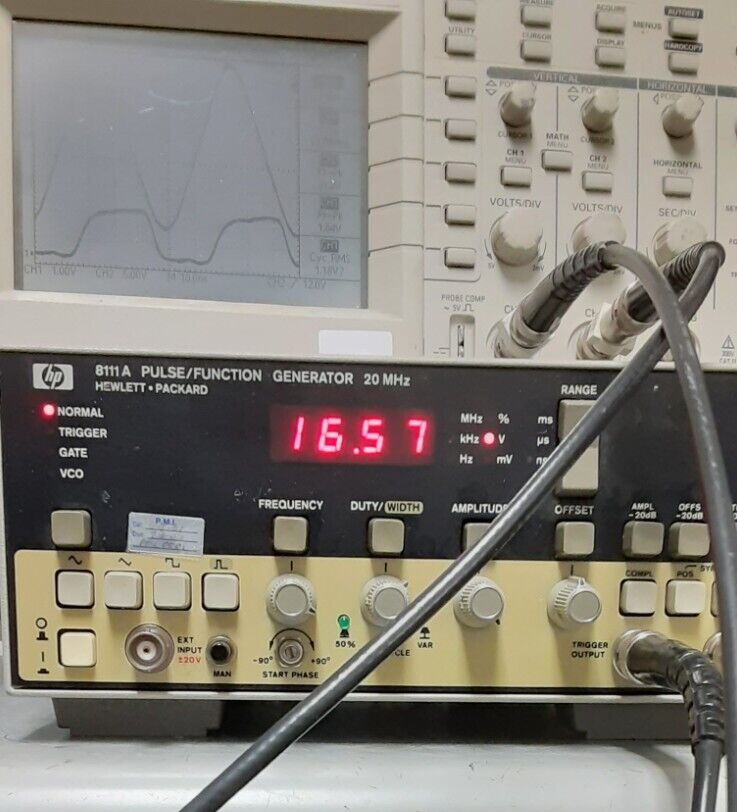 HP 8111A Pulse Function Generator P E R F E C T fully tested.