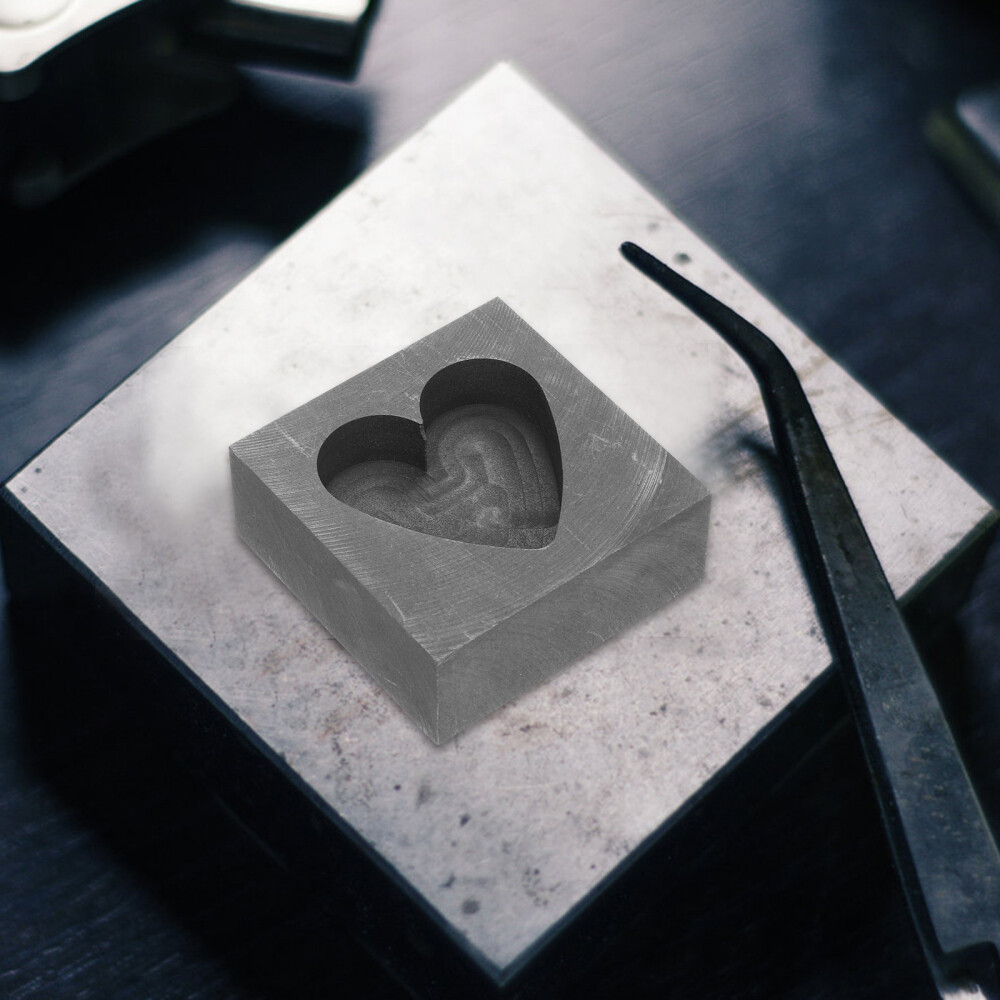 Heart Shaped Graphite Mold Model Tools Ingot Molds for Casting Metal