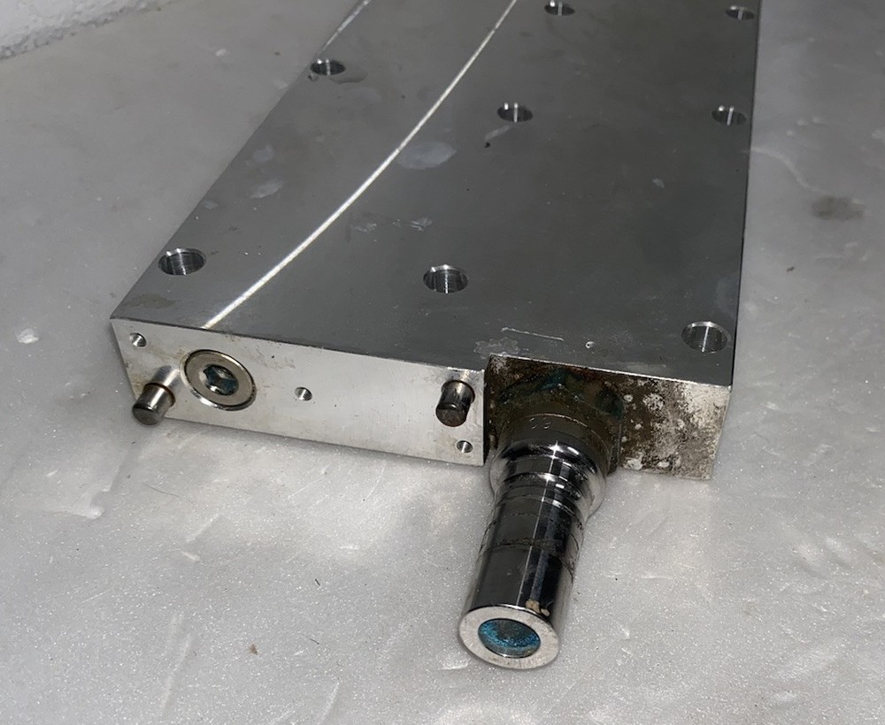 WATER HEAT SINK IN ALUMINUM FOR AMPLIFIER BOARDS