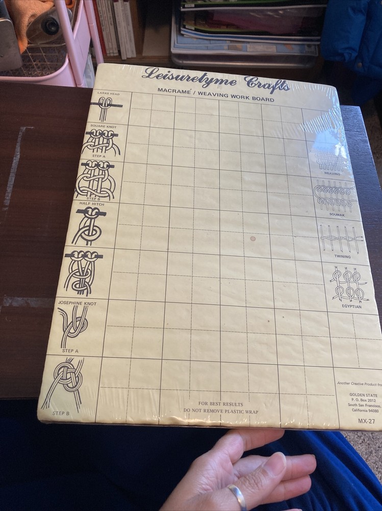 Lot Vtg. Macrame Work Board + Pins + Macrame for Beginners + Projects