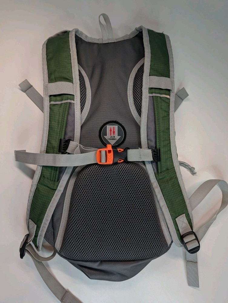Ridgeway by Kelty Hydration Pack Backpack Green Gray NO BLADDER Hiking Daypack