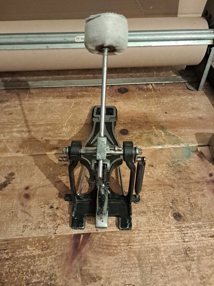 Pulse Single Chain Kick Drum Pedal Wih Clamp.