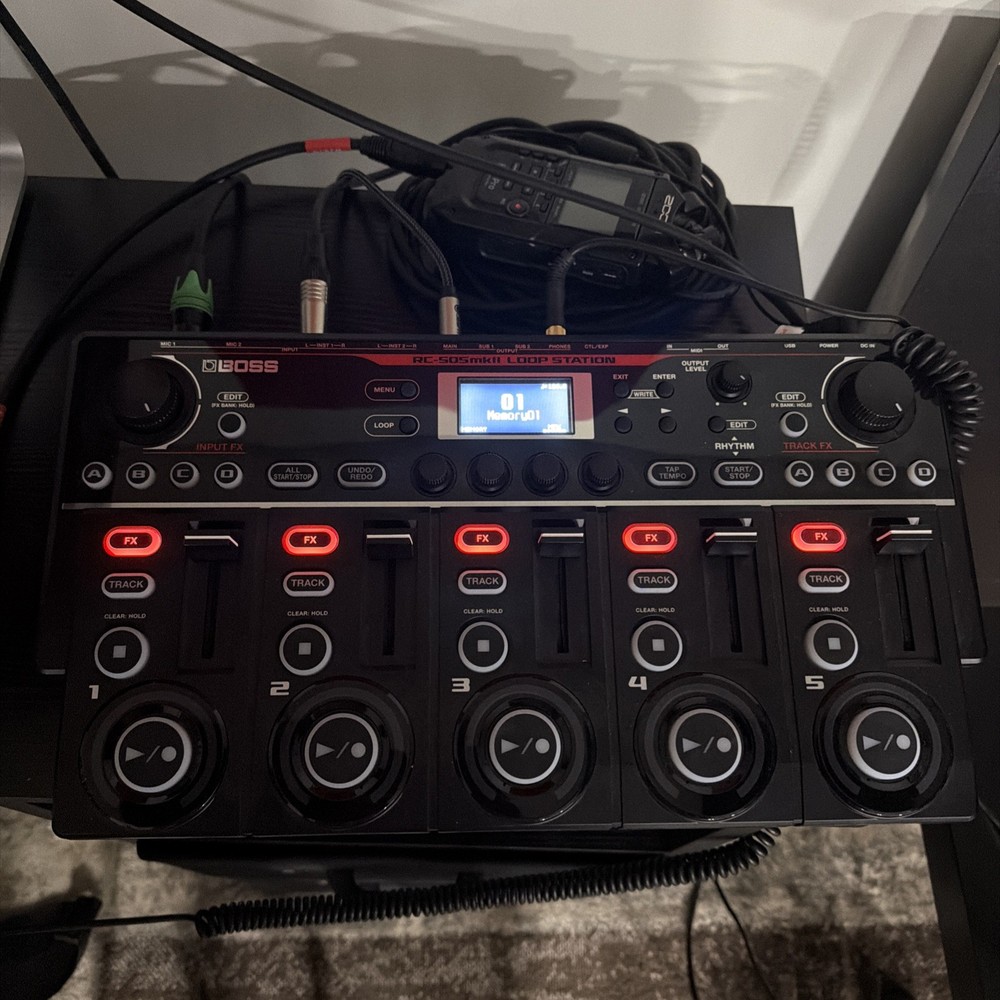 Boss RC-505 Loop Station