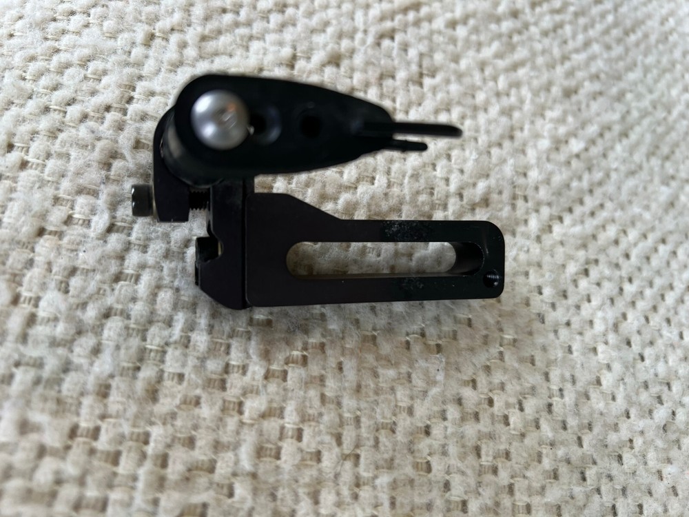 Left Hand Flipper Rest