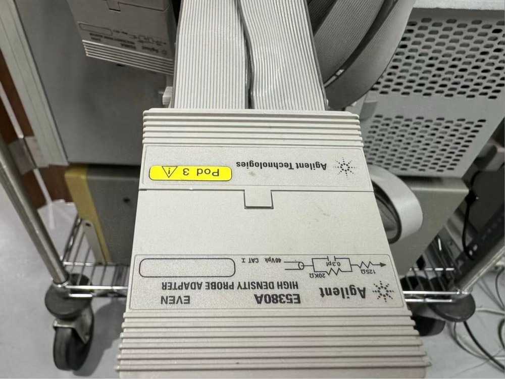 Agilent 16902A Logic Analysis System, 16950A x 2, E5380A x 8