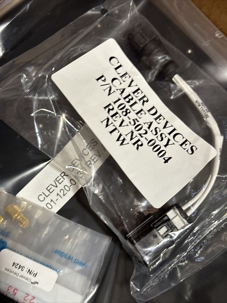 Clever Devices Adapter Kit For MG90 With Power Plug!