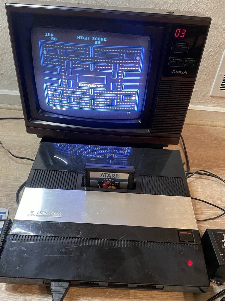 Atari 5200 4 Port Console, Rebuilt Working Controller, 8 Games. Fully Tested