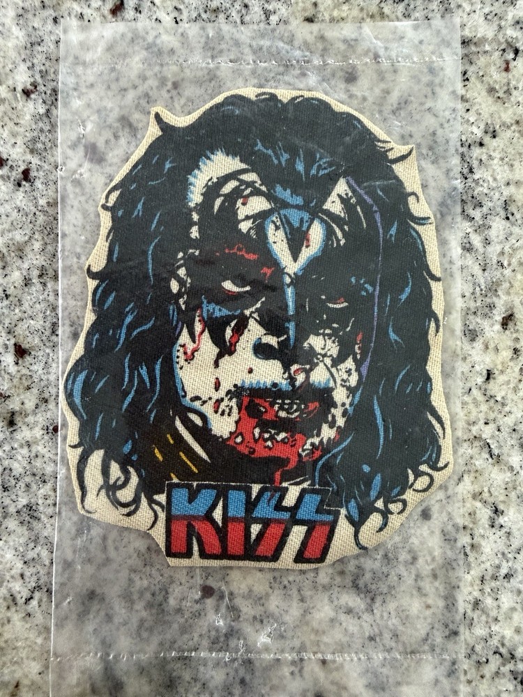 KISS 1980 SEALED GENE SIMMONS LARGE IRON ON PATCH MEXICO AUCOIN VINTAGE RARE!