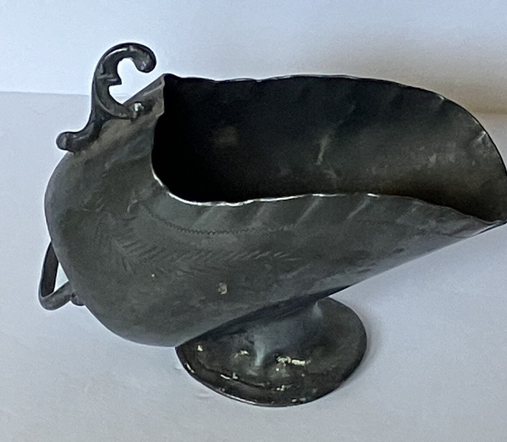 Vintage Sugar Scoop ( Helmet)