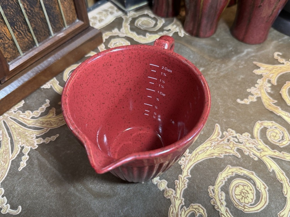 Paula Deen Red Speckled Stoneware Measuring Cup Fluted Rustic Chip