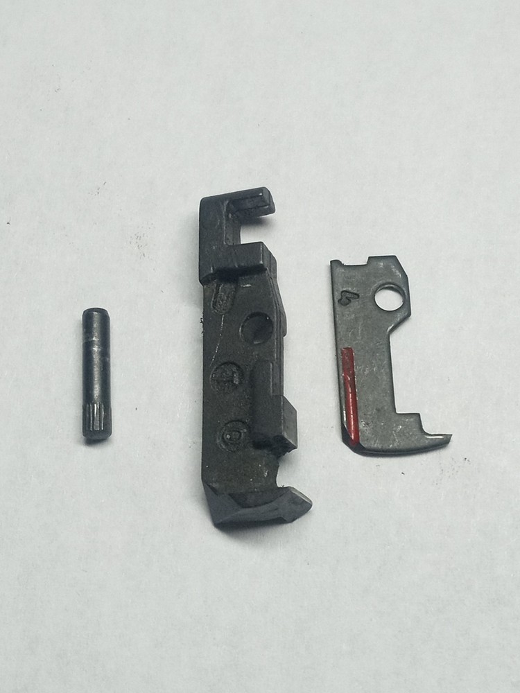 Taurus PT-809 (Extractor Parts) 9mm