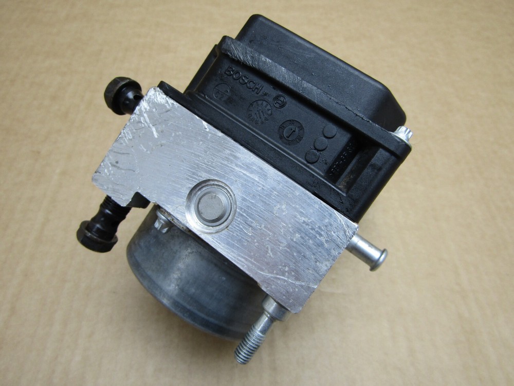 Ducati Monster M796 2012 ABS pump control module BREMBO/BOSCH (14021)