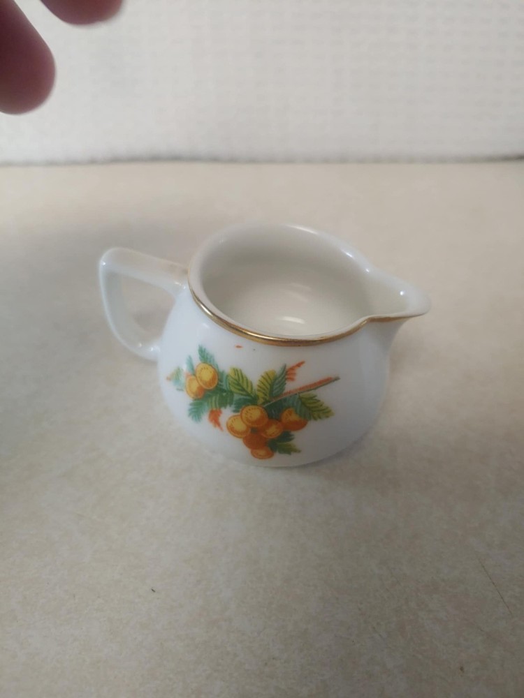 kangaroo pitcher very small made in bohemia