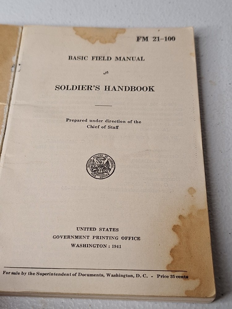 WW2 War Department Basic Field Manual Soldiers Handbook 1941 Original C