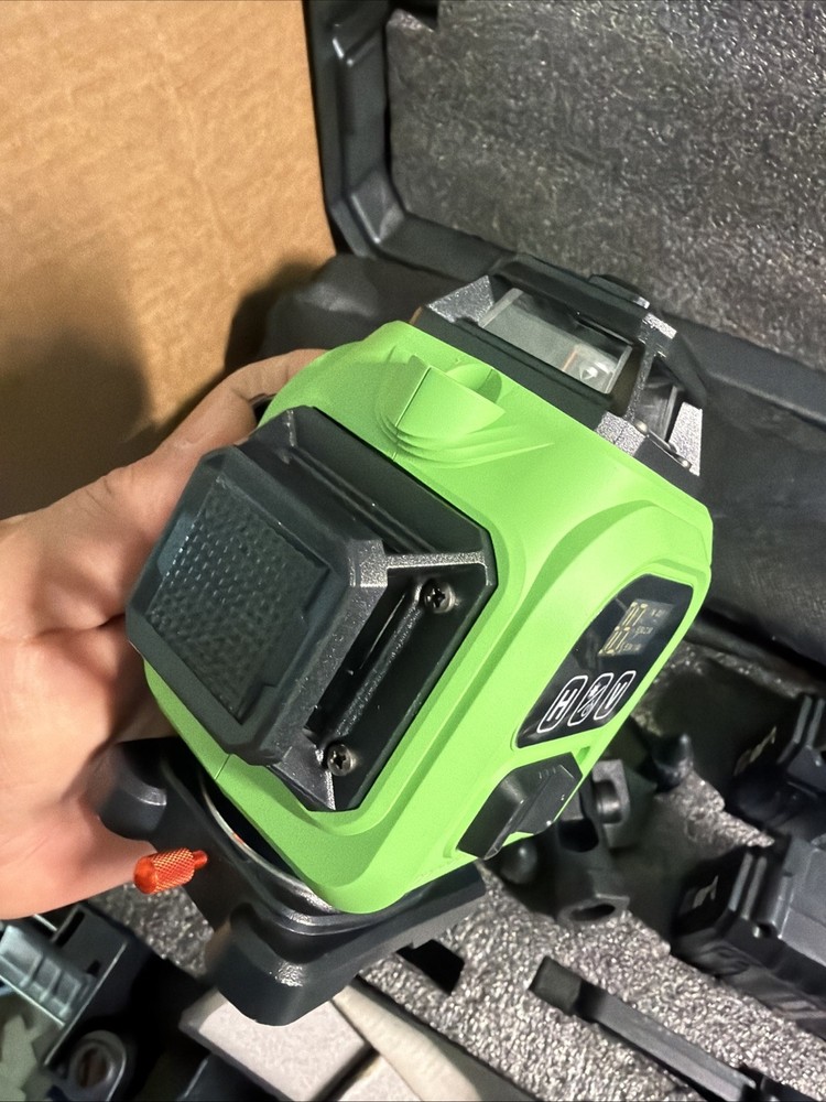 Laser Level with Tripod, 4x360° Self Leveling ±4° Laser Level, Remote Control
