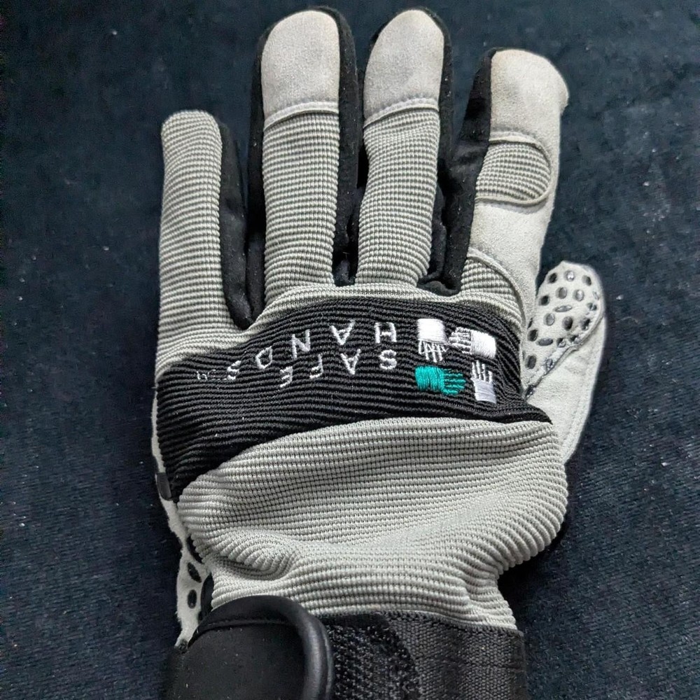 Safe Hands Hook and loop closure Mechanics Gloves Size M