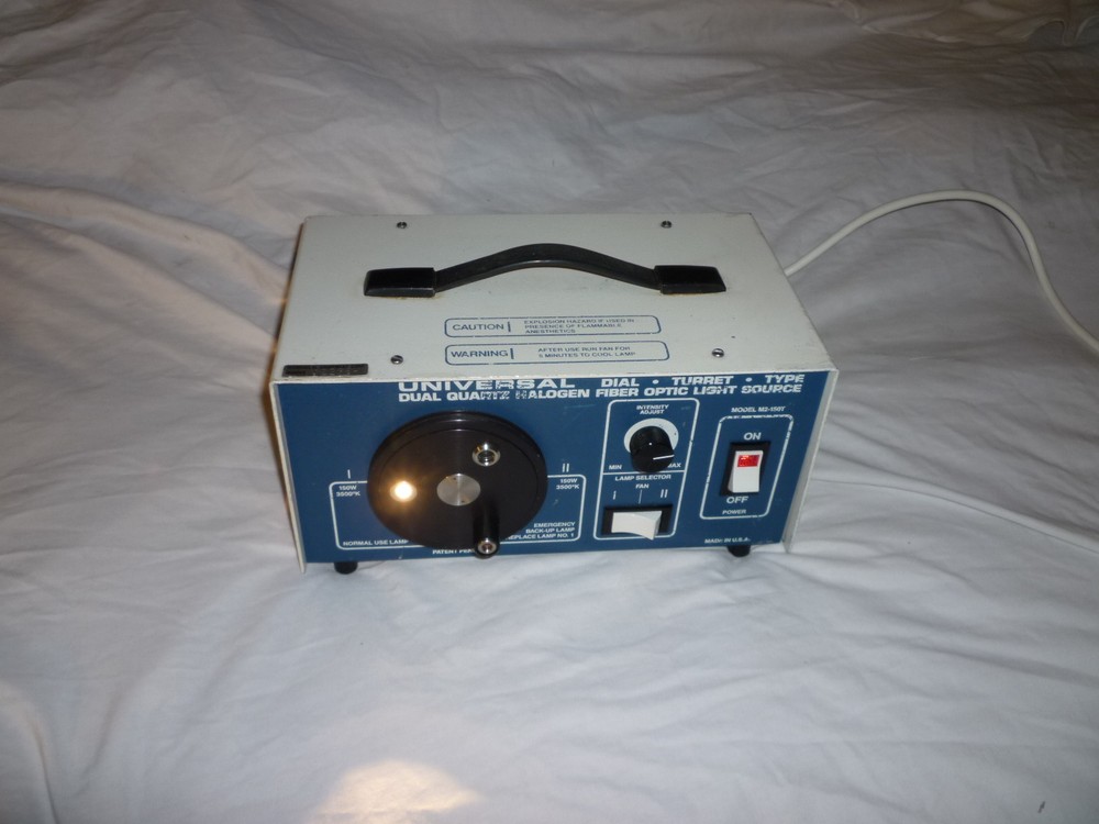 FIBEROPTIC M2-150 HALOGEN FIBER OPTIC LIGHT SOURCE