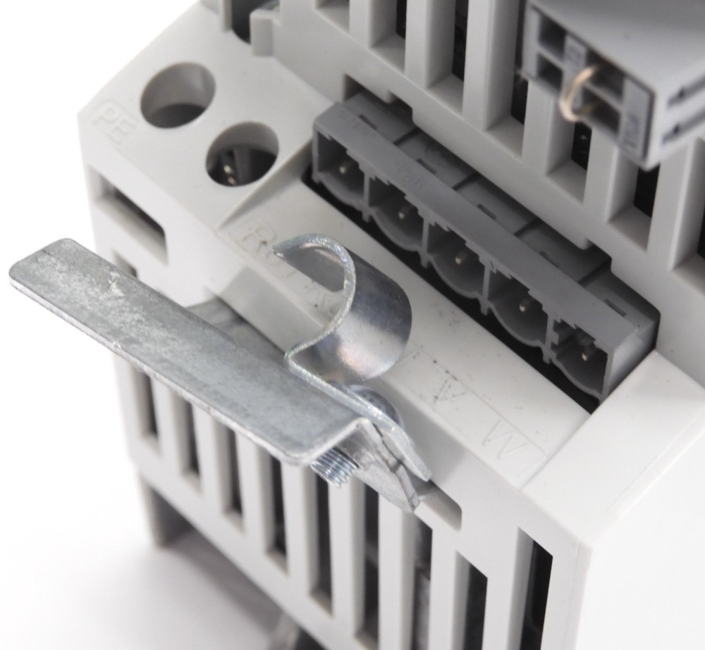 Lenze, E84AVSCE2512SX0