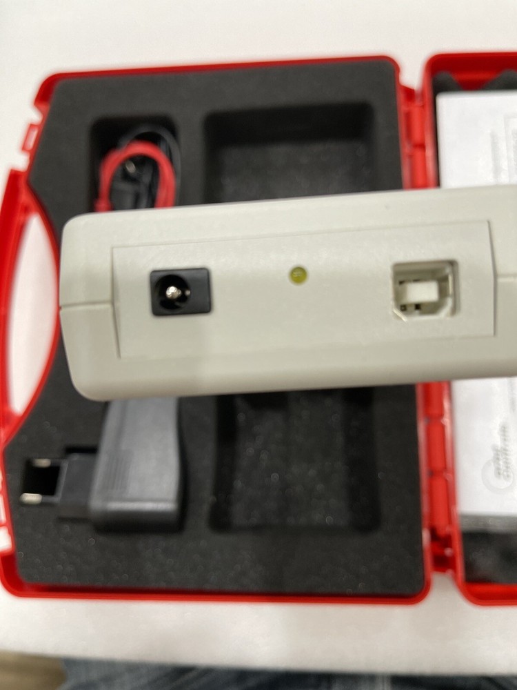 New Omega OC505 Multifunction Process Calibrator with optional Data Logger.