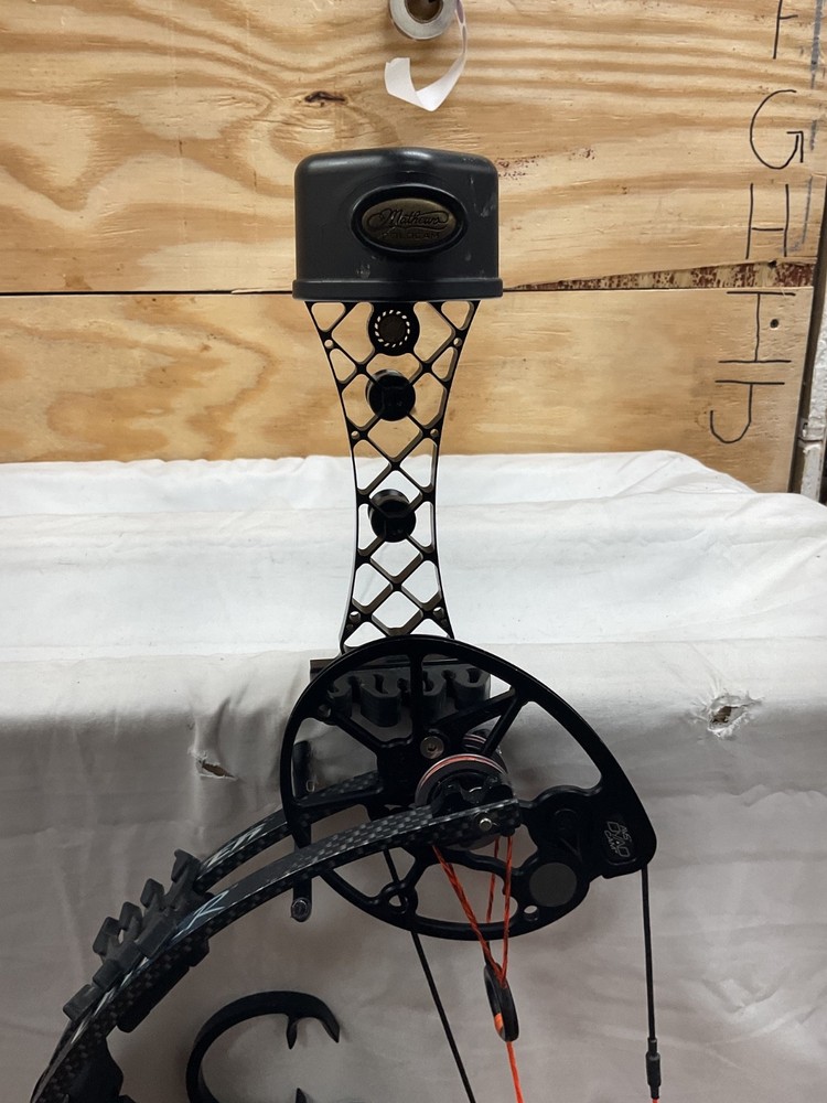 Mathews Chill R RH Black 70LB