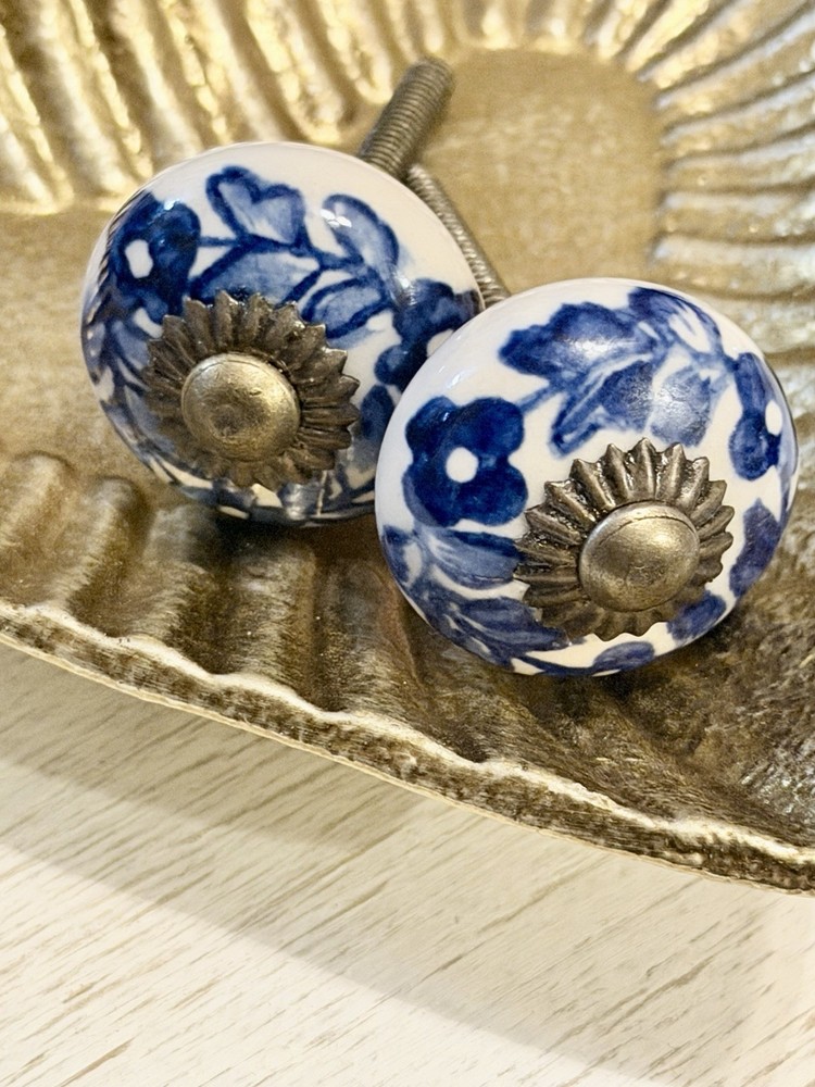 2 White Blue Antique Ceramic Porcelain Brass Drawer Cabinet Knobs Pulls 1.25"