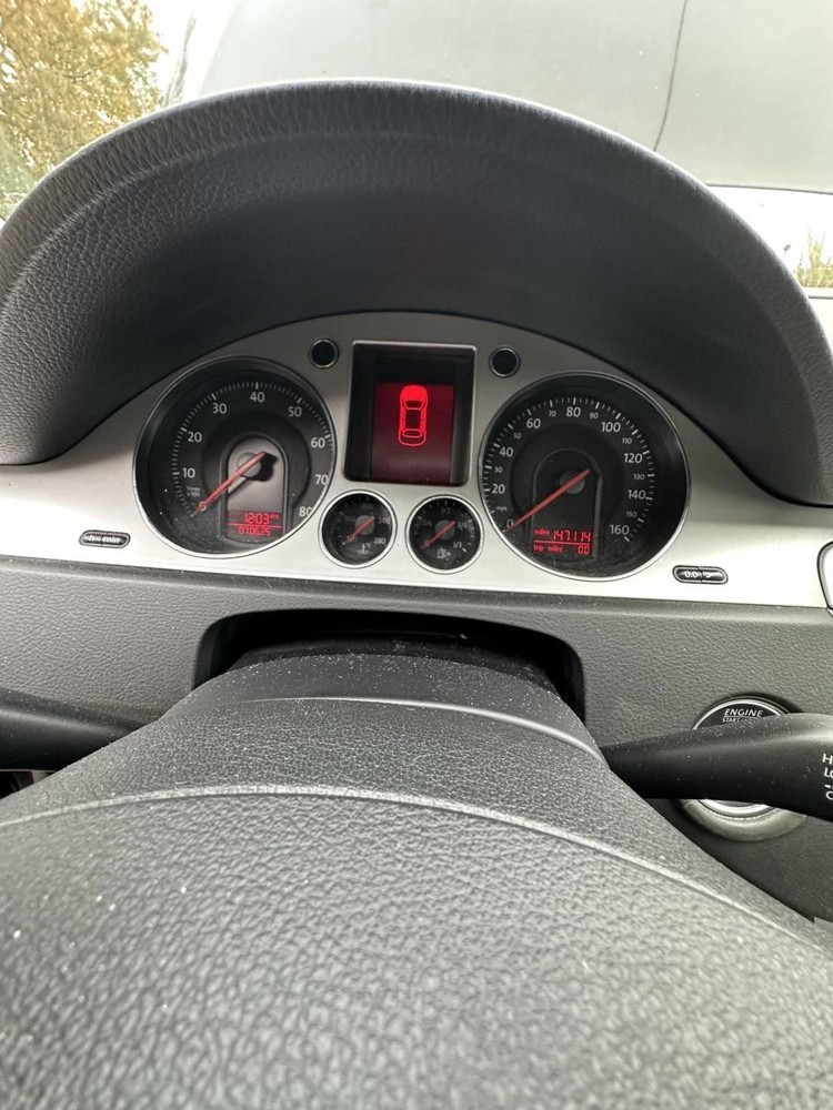 PASSAT 2008 Glove Box OEM