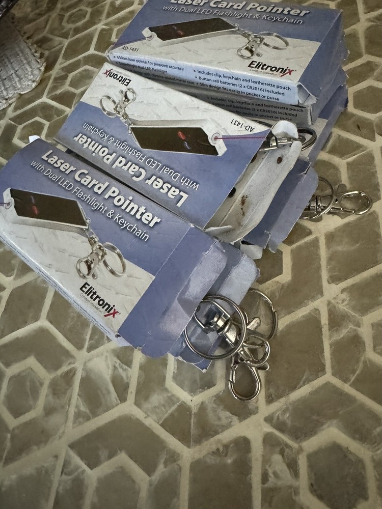 10 Pieces Elitronix Bosch Laser Card Pointer w/ Dual Led Flashlight & Keychain
