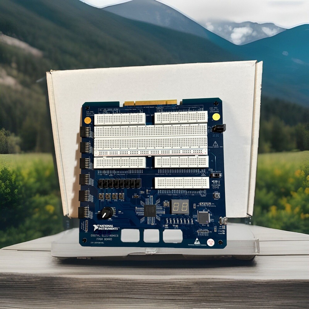 NATIONAL INSTRUMENTS DIGITAL ELECTRONICS PROTOTYPING FPGA BOARD 193426B-01L