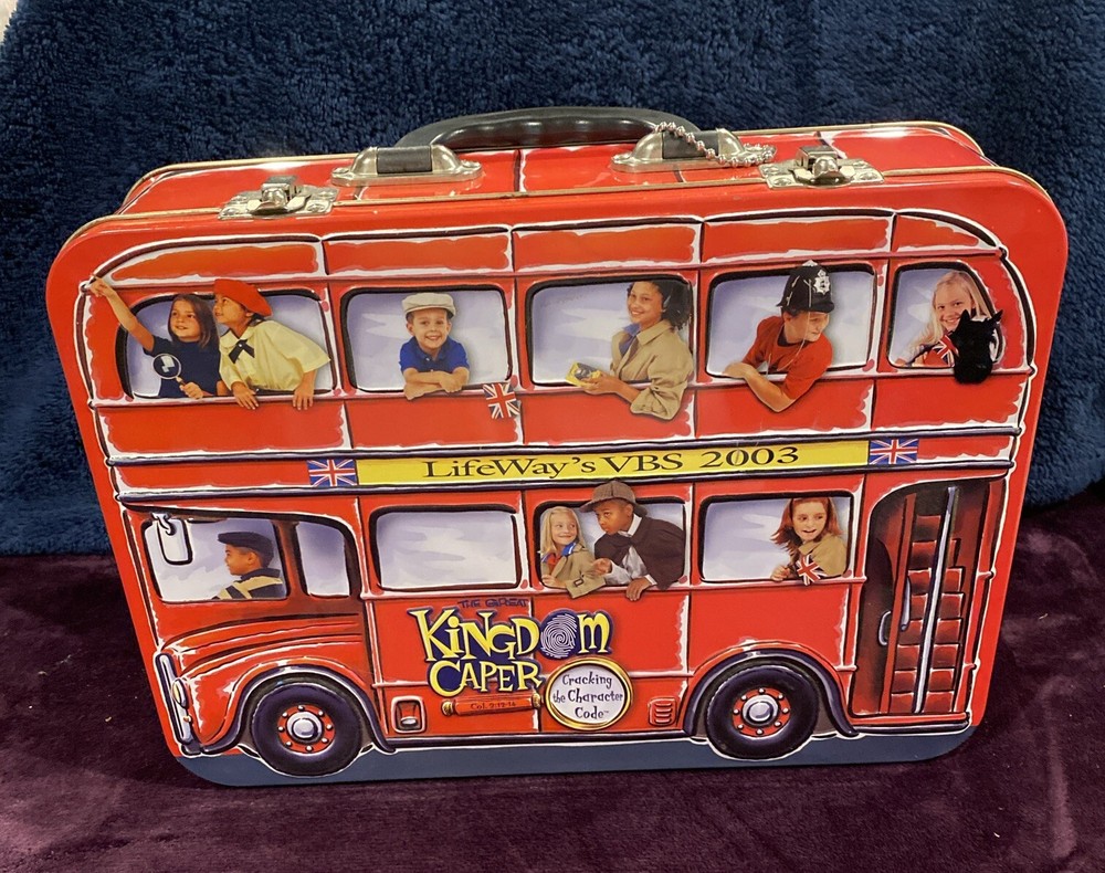 LIFEWAYS VBS 2003 KINGDOM CAPER TIN BUS EMPTY