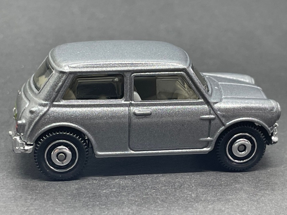 MATCHBOX 1964 AUSTIN MINI COOPER