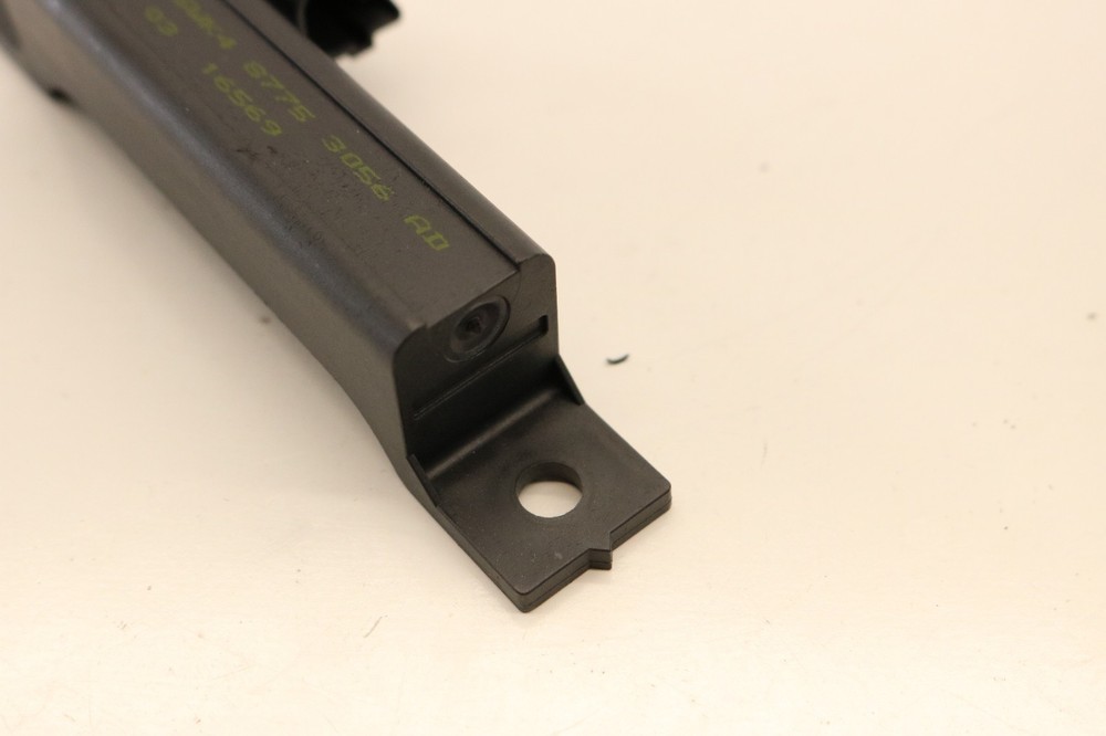 08-13 G37 KEY PROXIMITY SENSOR UNDER SHIFT BEZEL FRONT CENTER CONSOLE 5WK4 8775