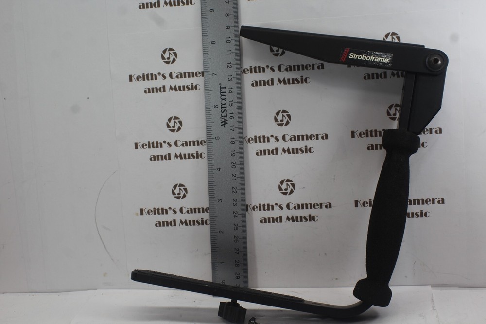 Stroboframe Quick Flip 350 Camera flash bracket Nikon Canon universal + screws!