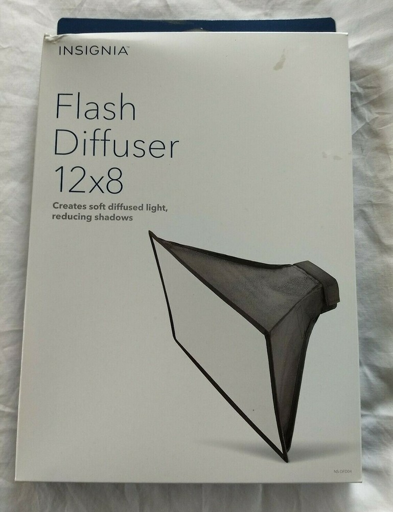 Insignia Camera Flash Diffuser 12" x 8"  NS-DFD04