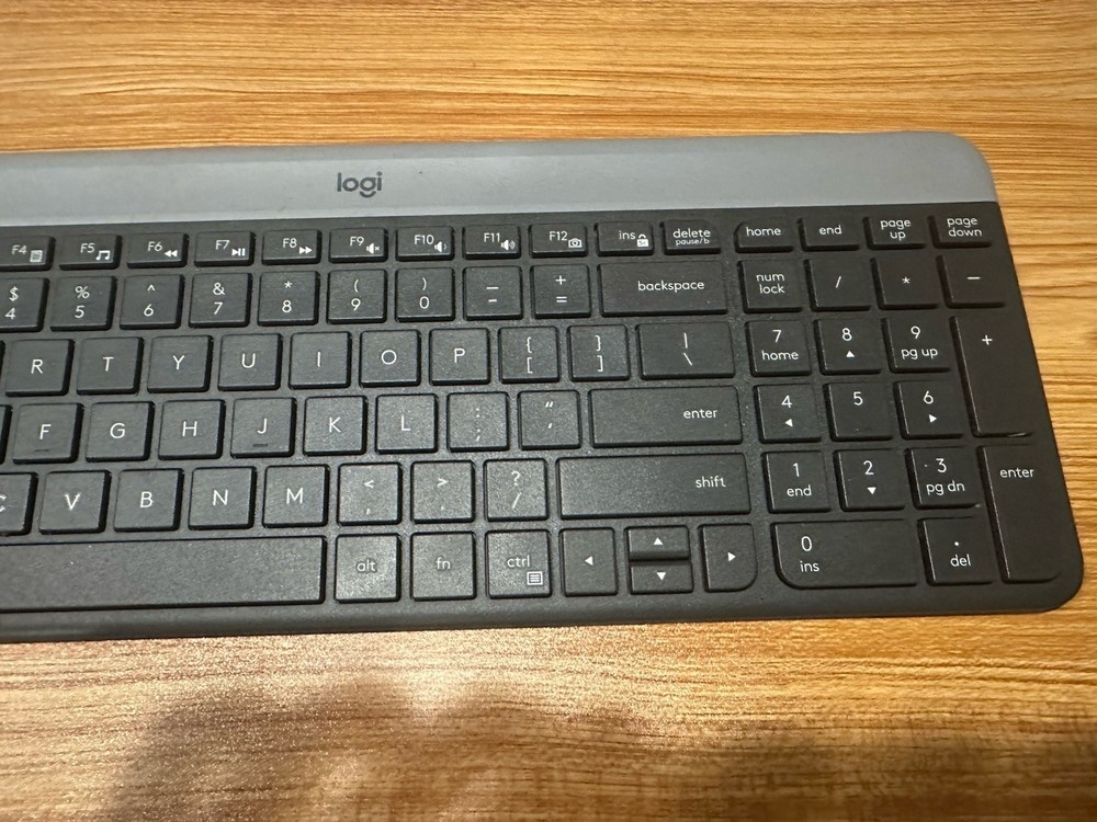 Logitech K470 Slim Wireless Keyboard - Black/Gray No USB Receiver