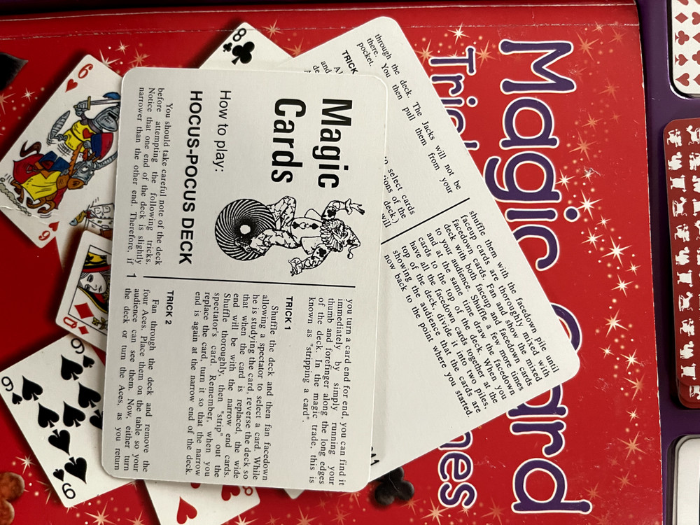 Magic Card Tricks & Game SET KIT + Tutorial Book 142 CARDS Fun for Kids Children