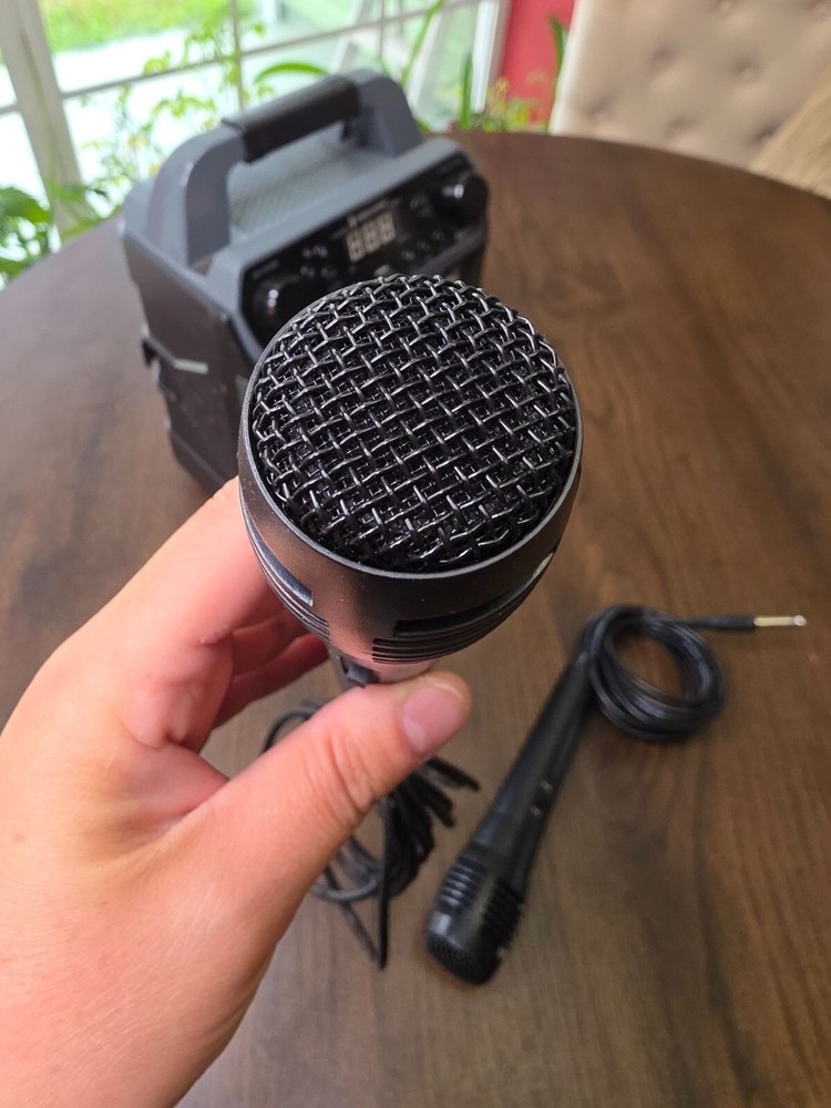 The Singing Machine SML2400 Groove