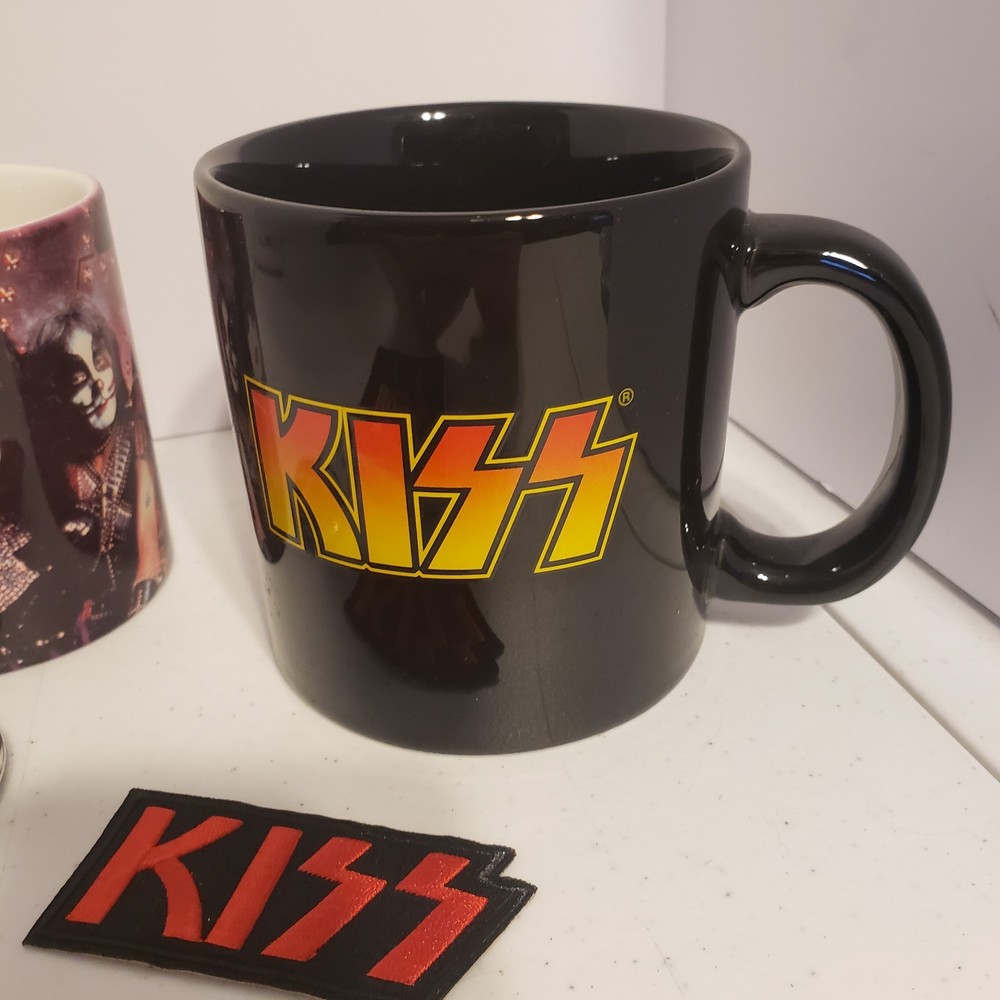 kiss memorabilia lot Mugs Coaster Pin Patch