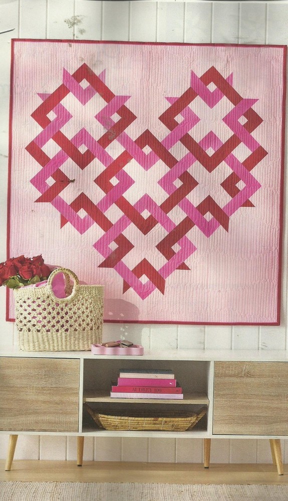 L0551 LOVER'S KNOT WALLHANGING QUILT PATTERN/INSTRUCTIONS