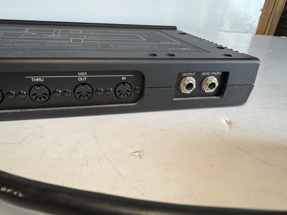 Yamaha FM Expander TX7 Tone Generator EUC