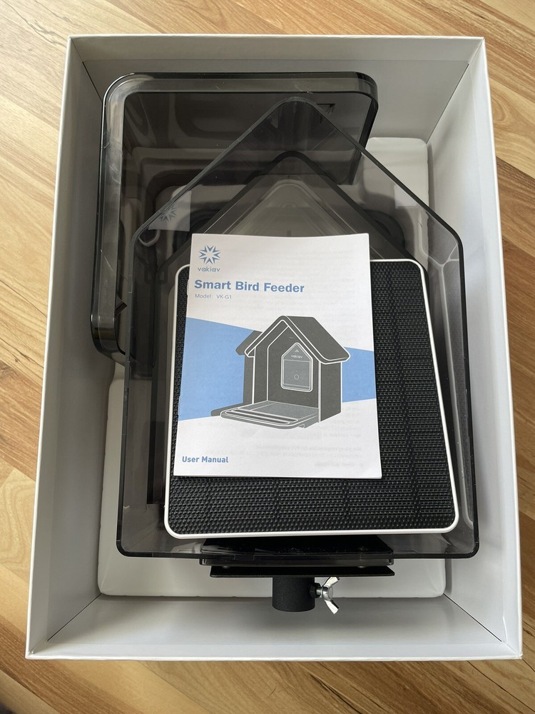 Vakiav Smart Bird Feeder with Camera - New Open Box