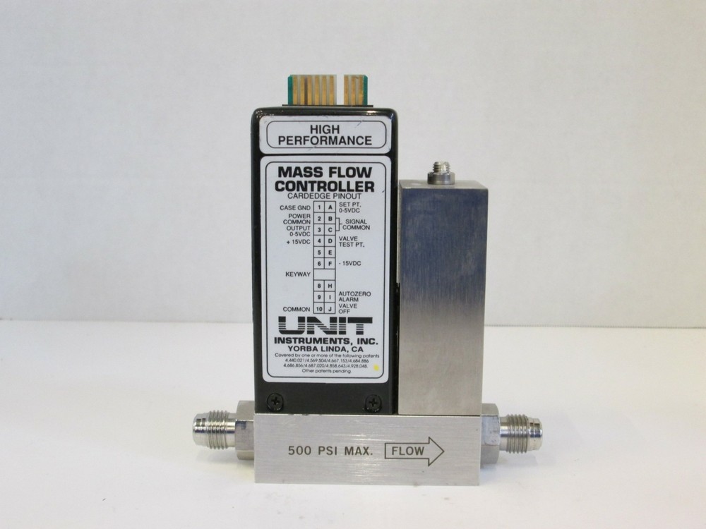 Unit UFC-1100 Mass Flow Controller, CF4, 300 SCCM