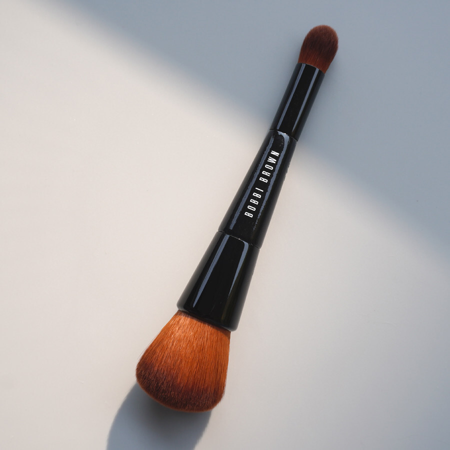 Bobbi Brown Full Coverage Face Touch Up Brush Double-ended Contour Brush