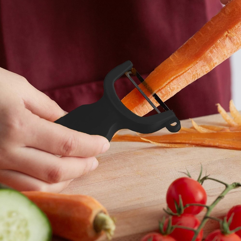 Y Swiss Peeler Black