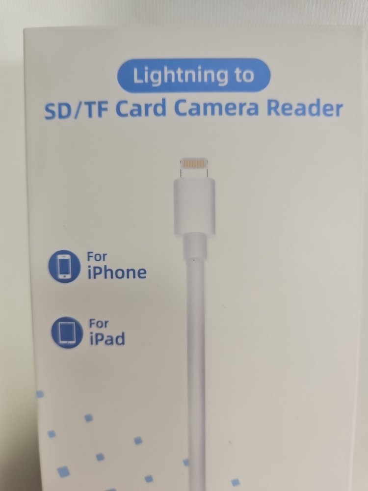 Lightning to SD Card Camera Reader Adapter MD822ZM/A for iPhone iPad
