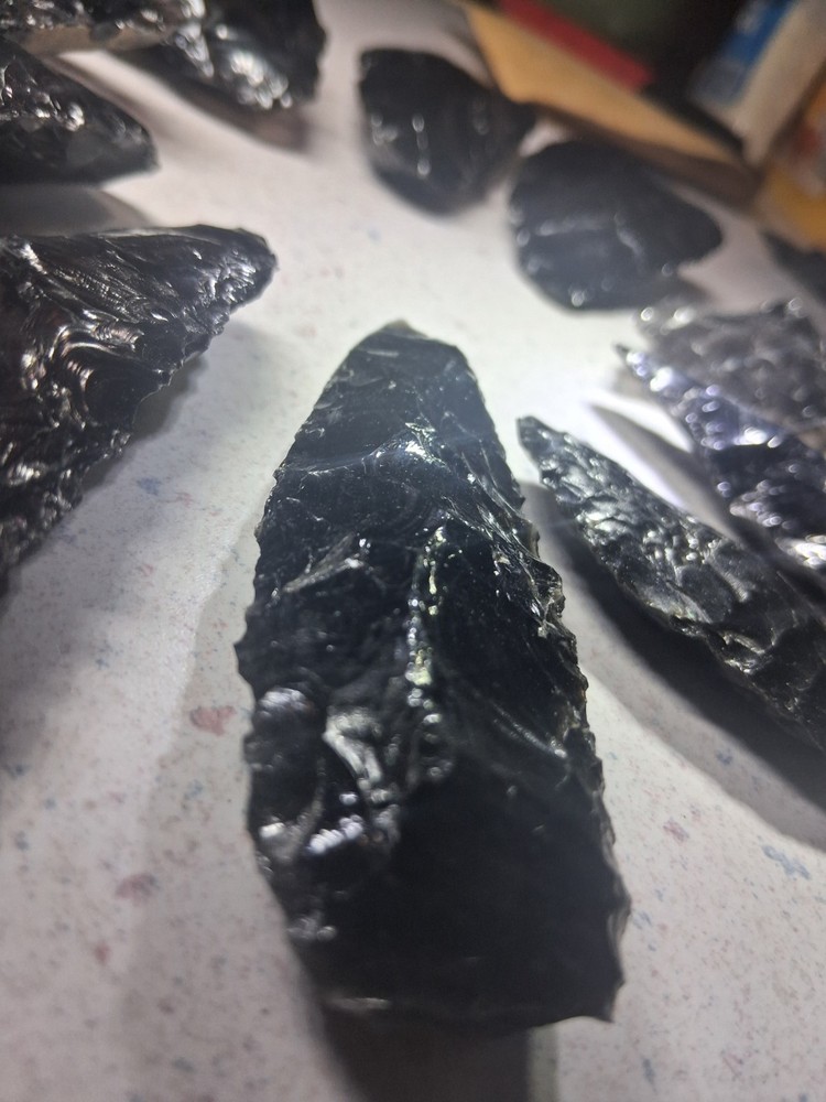 10 Arrowhead Piece Set Modern