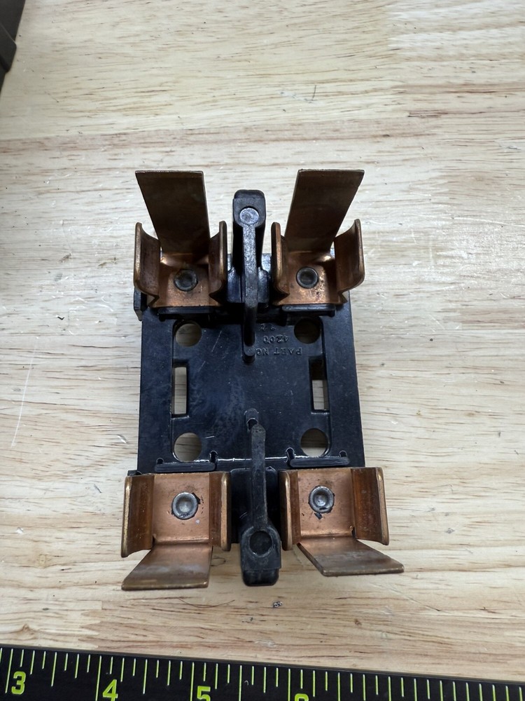 Murray Pull Out Disconnect Switch Cat# 4200 60 Amp Single Phase 240v Complete